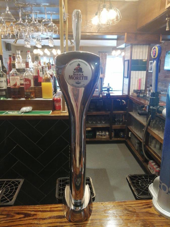 The Castlegate Arms 호텔 펜리스 외부 사진